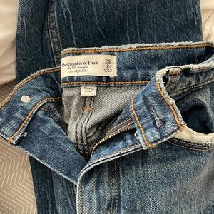 Abercrombie jeans